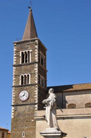 Cattedrale di Santo Agapito e Monumento G. Pierluigi da Palestrina